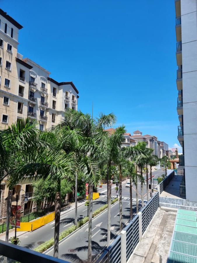 One Palm Tree Villas Condo Across NAIA Terminal 3 Manila Exterior foto