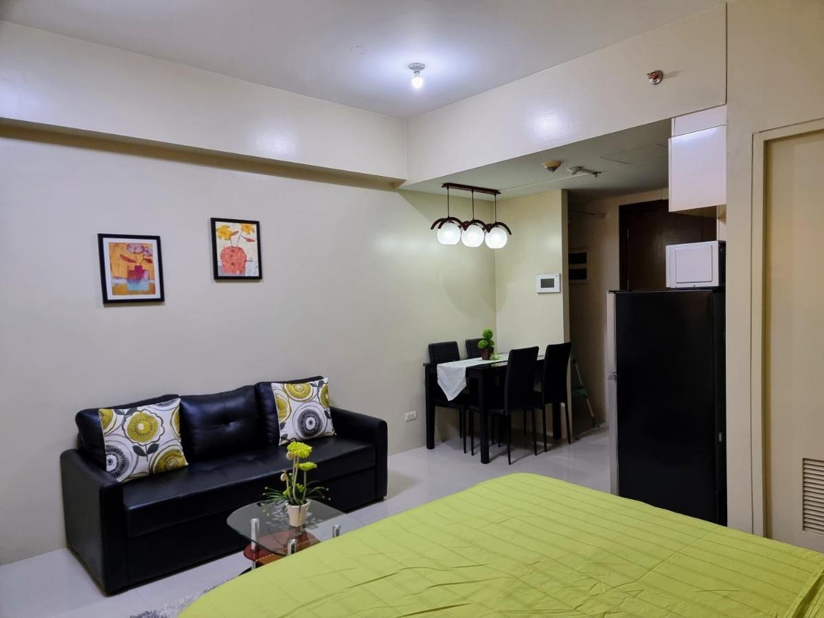One Palm Tree Villas Condo Across NAIA Terminal 3 Manila Exterior foto