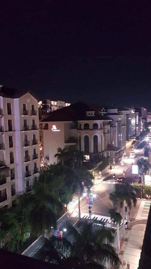 One Palm Tree Villas Condo Across NAIA Terminal 3 Manila Exterior foto