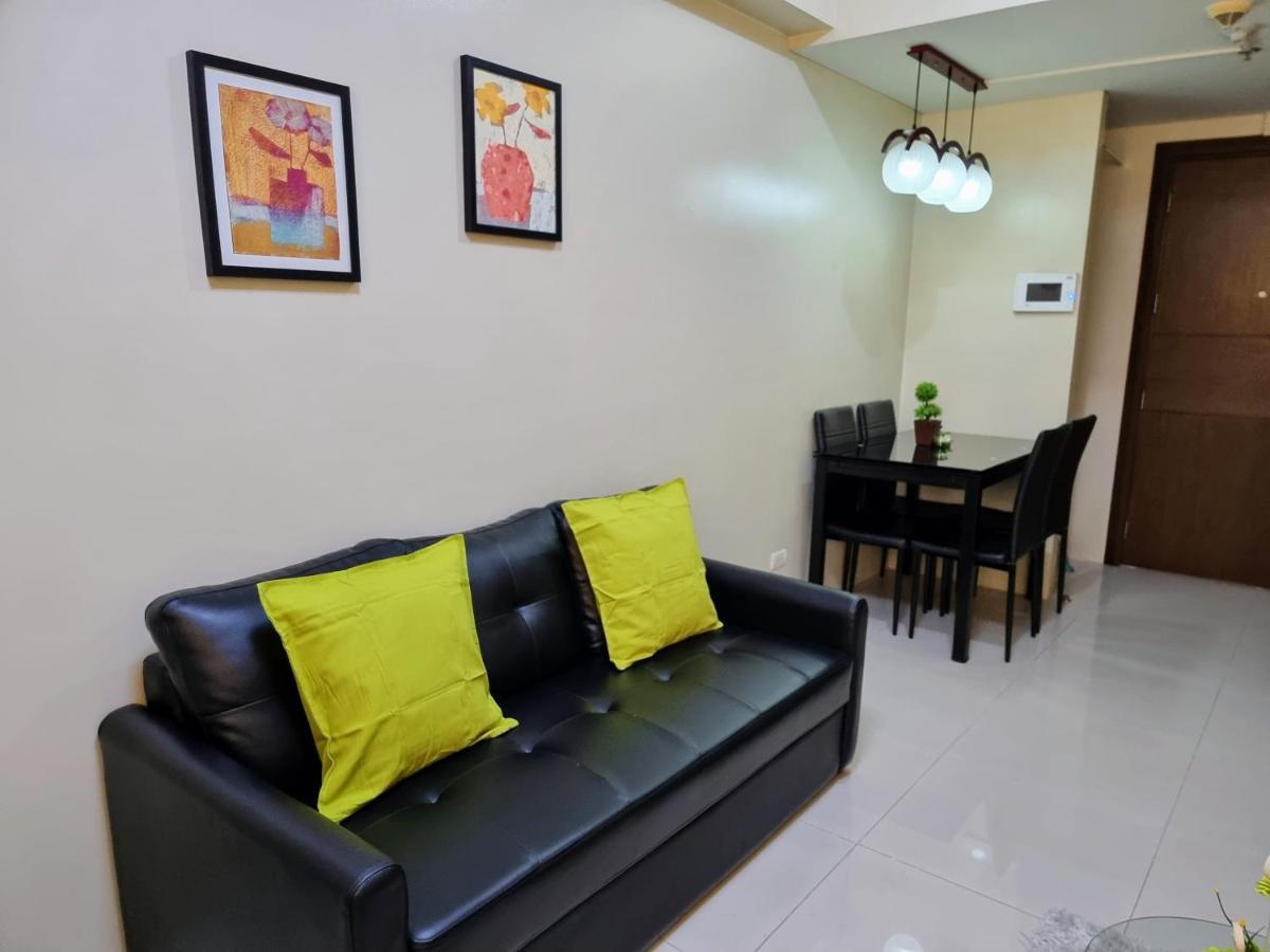 One Palm Tree Villas Condo Across NAIA Terminal 3 Manila Exterior foto