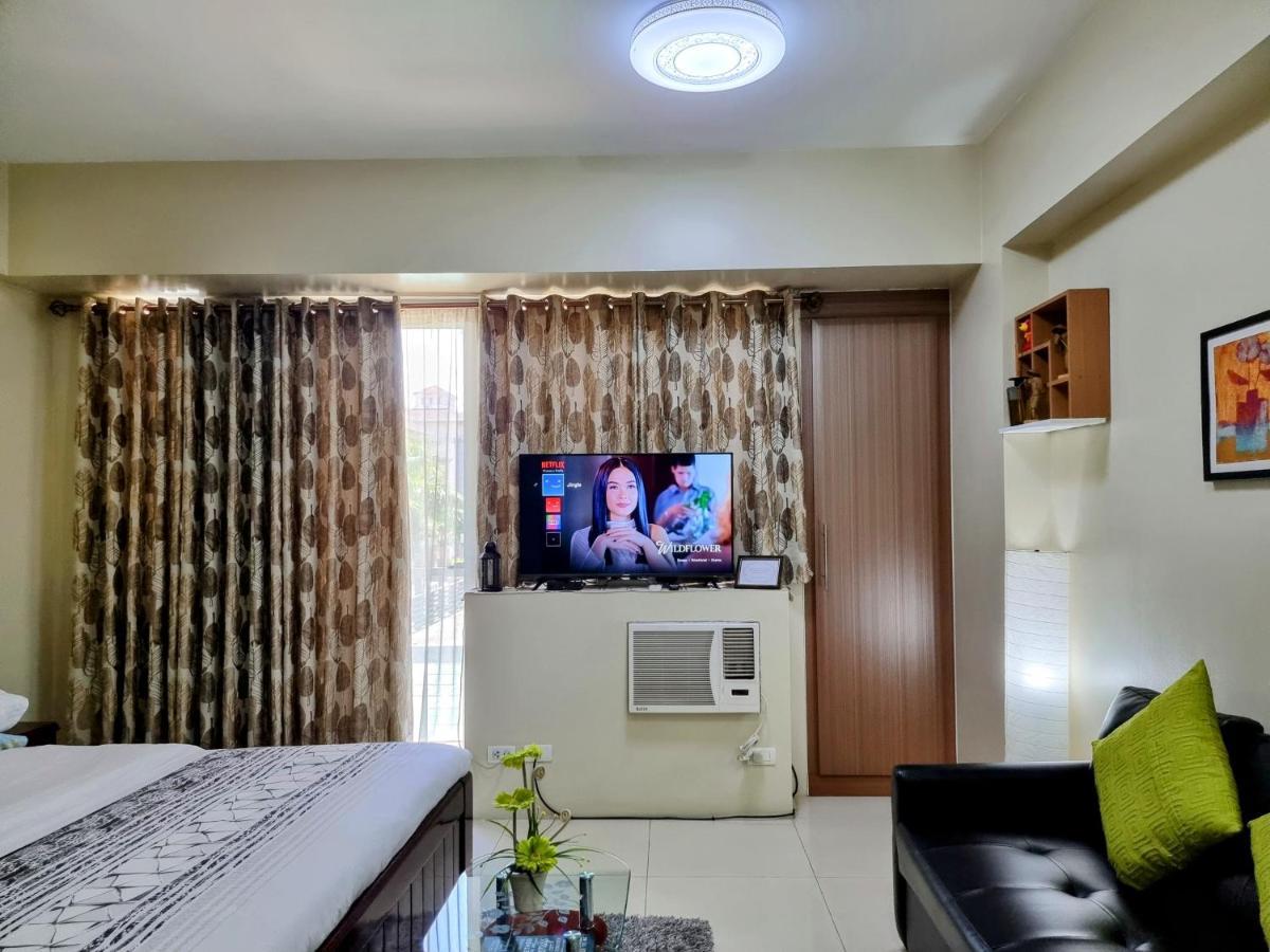 One Palm Tree Villas Condo Across NAIA Terminal 3 Manila Exterior foto